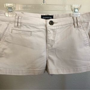 Express cotton shorts, cream, 2” inseam, size 4